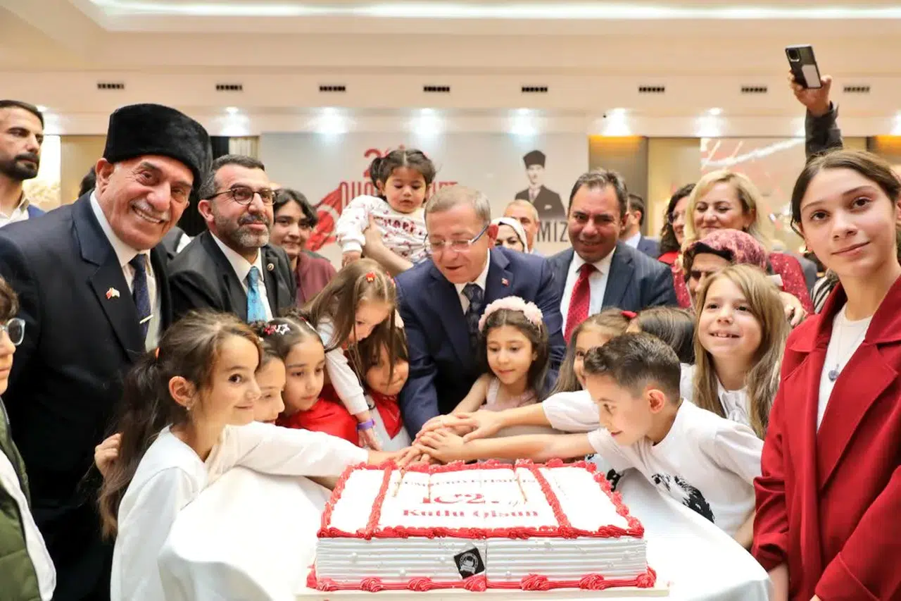 Kars'ta Cumhuriyet Bayramı'na özel duygusal kabul töreni gerçekleşti