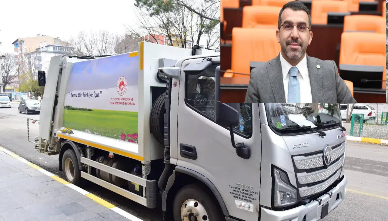 Kars Kağızman Belediyesi’ne yeni çöp toplama aracı kazandırıldı