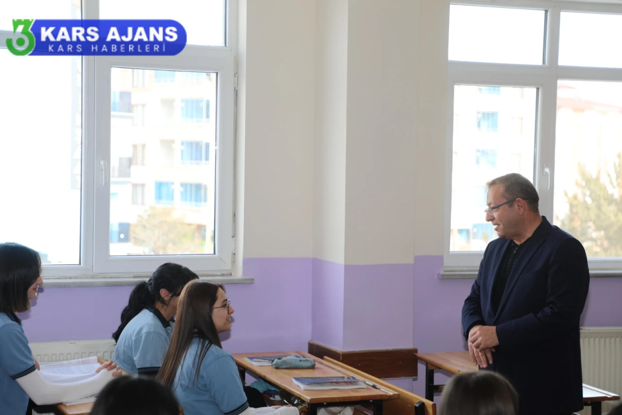 Vali Polat, Eğitim Ziyaretlerine Hız Kesmeden Devam Ediyor.