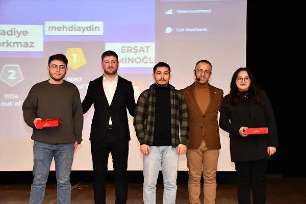 KAÜ'de Türk Hava Yolları'ndan Kariyer Geliştirme Konferansı Düzenlendi