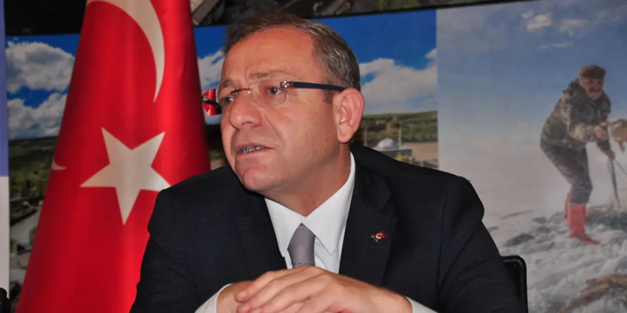 Vali Polat, Sarıkamış’ta Suni Karlama İhalesinin Tarihini Duyurdu!