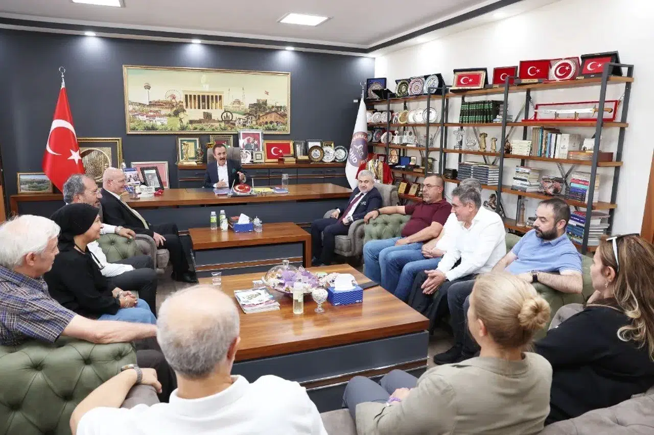 ATO Başkanı Baran’dan Ankaralılar ve Ankara’ya Hizmet Edenler Derneği’ne Ziyaret