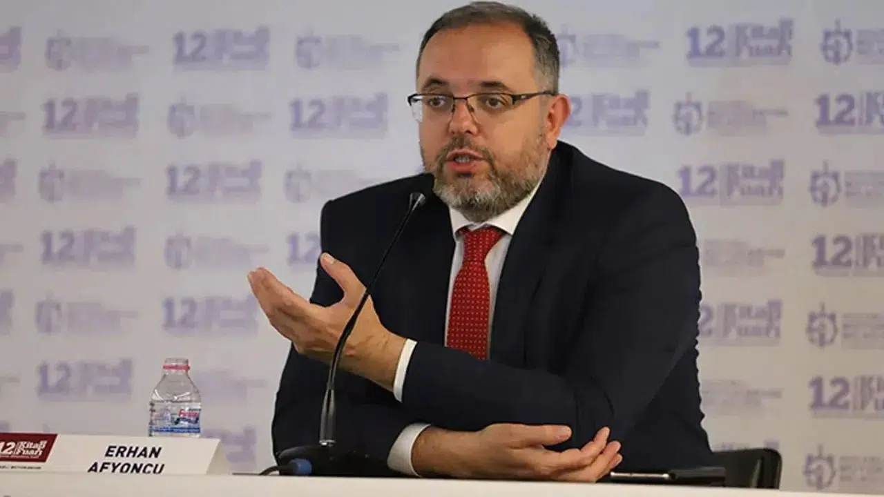 Erhan Afyoncu: Tarihçi, Akademisyen ve Medya Yüzü