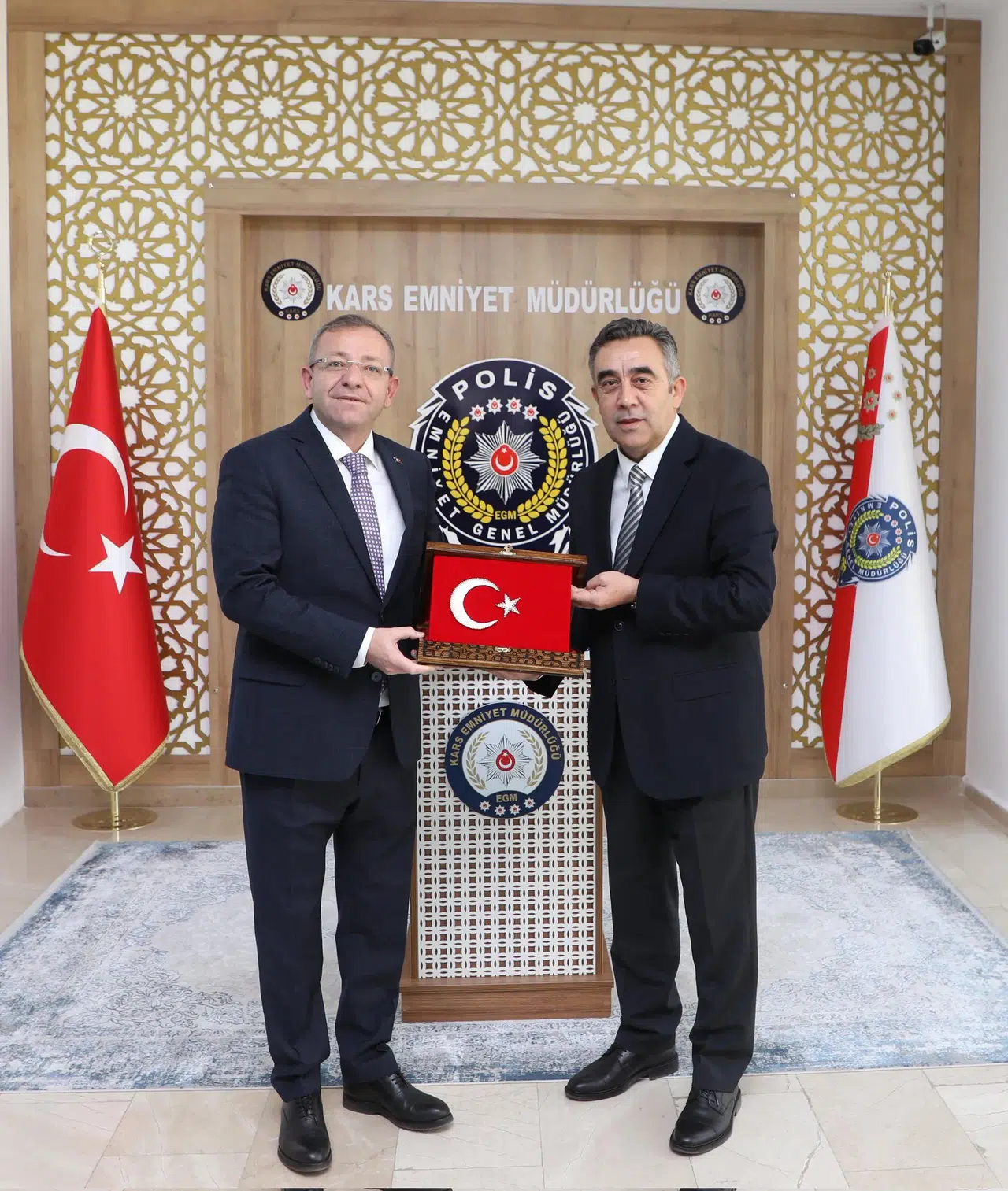 Vali Polat, Emniyet Müdürü Tombul ile Bir Araya Geldi