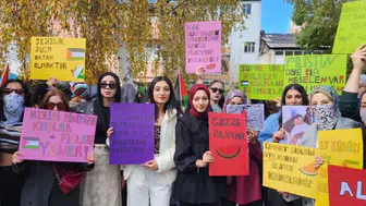 Sarıkamış’ta Yurt Öğrencilerinden Filistin’e Destek Yürüyüşü!