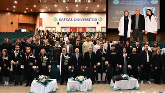 KAÜ Diş Hekimliği Fakültesi’nde beyaz önlük töreni düzenlendi