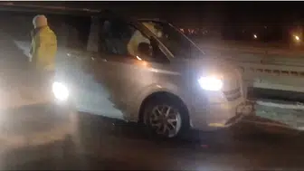 Kars’ta gizli buzlanma 11 araçlık zincirleme kazaya yol açtı