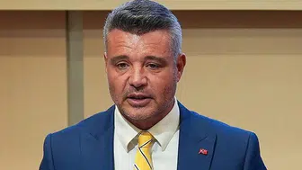 Sadettin Saran, Fenerbahçe Başkan Adaylığı İçin Gerekli İmzaları Teslim Etti