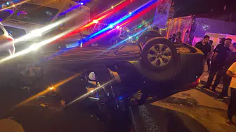 Kars'ta İki Araç Çarpıştı, 4 Kişi Yaralandı