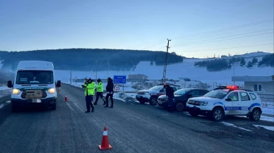 Kars'ta Yapılan Şok Yol Kontrolleri Hız Kesmeden Devam Ediyor