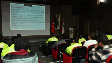 Kars’ta Trafik Polislerine Halkla İlişkiler ve İletişim Eğitimi