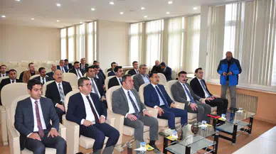 Kars’ta taşkın ve sel riskleri toplantıda değerlendirildi