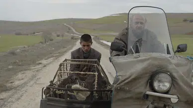 Karslı Alpay Kaya'nın filmi "Tavşan İmparatorluğu" Altın Portakal'da 7 ödül kazandı!