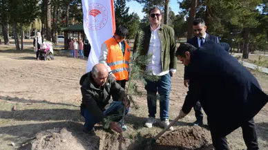 Sarıkamış'ta 3 Bin Fidan Dikimiyle Geleceğe Nefes Olundu