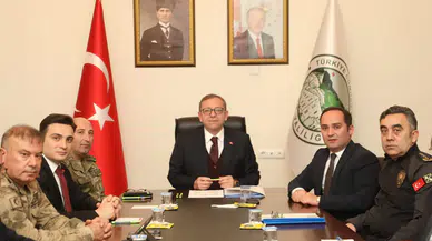 Kars'ta Yılbaşı İçin Güvenlik Tedbirleri ve Koordinasyon Toplantısı Yapıldı