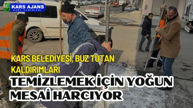 Kars Belediyesi, Buz Tutmuş Kaldırımları Temizlemek İçin Seferber!