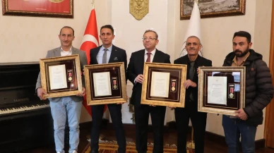 Kars'ta Kahramanlara Devlet Övünç Madalyası Töreni Düzenlendi!