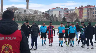Kars 36 Spor - Batman Sason Gençlik Spor maçı kar nedeniyle ertelendi