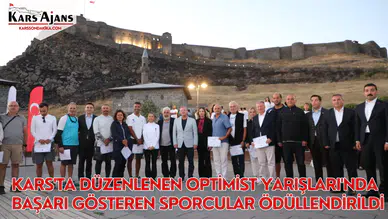 Kars'ta Düzenlenen Optimist Yarışları'nda Başarı Gösteren Sporcular Ödüllendirildi