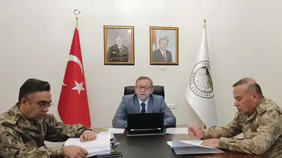 Kars'ta Güvenlik Toplantısı: Suç Oranları Düşüyor, Huzur Artıyor