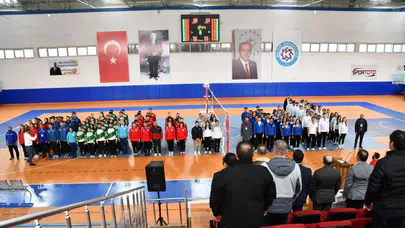Kafkas Üniversitesinde ÜNİLİG Voleybol Eleme Maçları Başladı