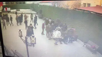 Kars'ta Bıçaklı Kavga: 4 Yaralı, 2'sinin Durumu Kritik