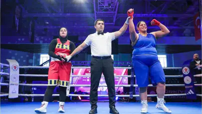 Kars'ın Boks Hakemi İbrahim Ethem Güngör Türkiye Şampiyonası'nda Final Yönetti