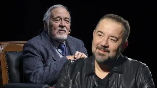 Ata Demirer'den Deniz Ortasında İlber Ortaylı Taklidi