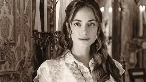Agnesia Kaferia Kimdir? Halikarnas Balıkçısı’nın İlk Eşi ve Hayatı