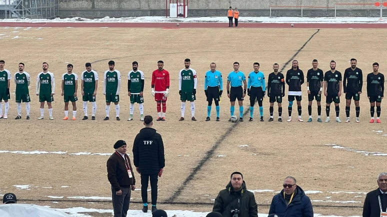 Kars 36 Spor, Ünye 1957 Spor'a Son Dakikada Yenildi.