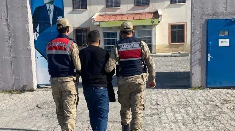 Kağızman’da Jandarma, Hakkında Hapis Cezası Bulunan Şahsı Yakaladı