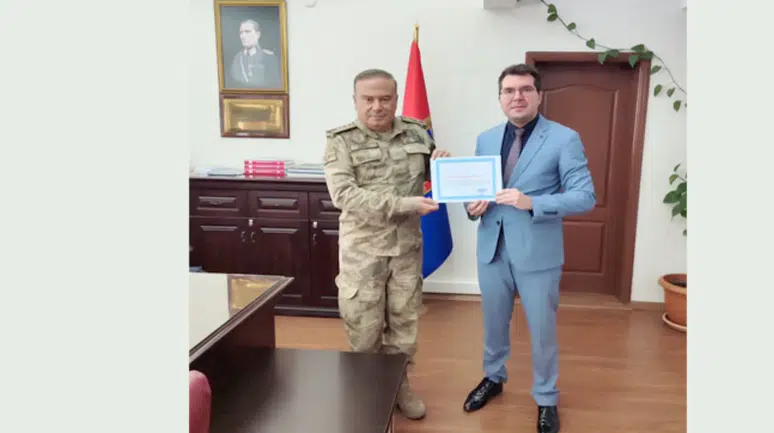 Kars İl Jandarma Komutanlığı Beslenme Dostu İş Yeri Sertifikası Aldı