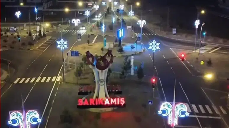 Sarıkamış ışıl ışıl: Aydınlatma çalışmalarıyla şehir parladı